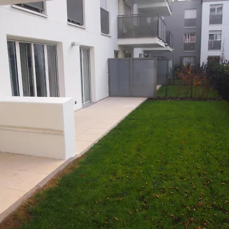Ferienwohnung Le Carre Des Oiseaux Straßburg Exterior foto